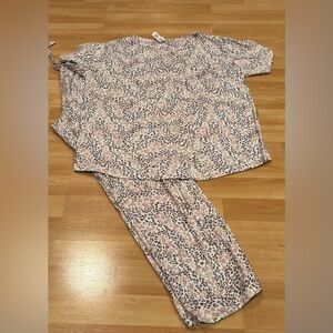 5/$25 Flora Nikrooz cheetah Pajama Set